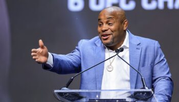 daniel-cormier-will-be-a-special-guest-referee-for-the-jpg