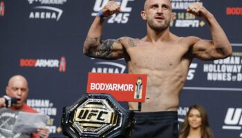 Volkanovski will face the winner of the fight Oliveira-Makhachev