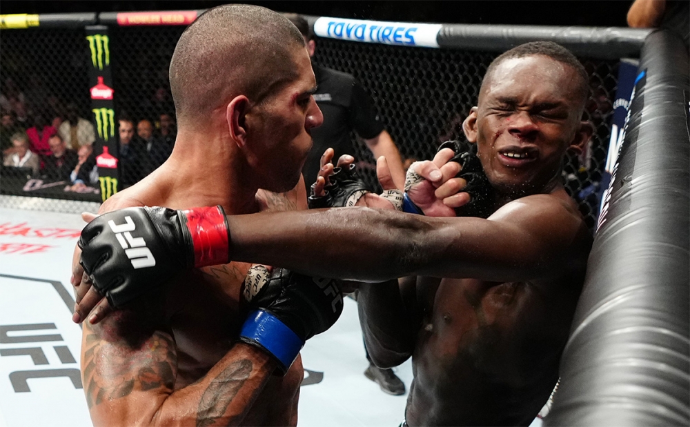 Alex Pereira besiegte Israel Adesanya bei UFC 281