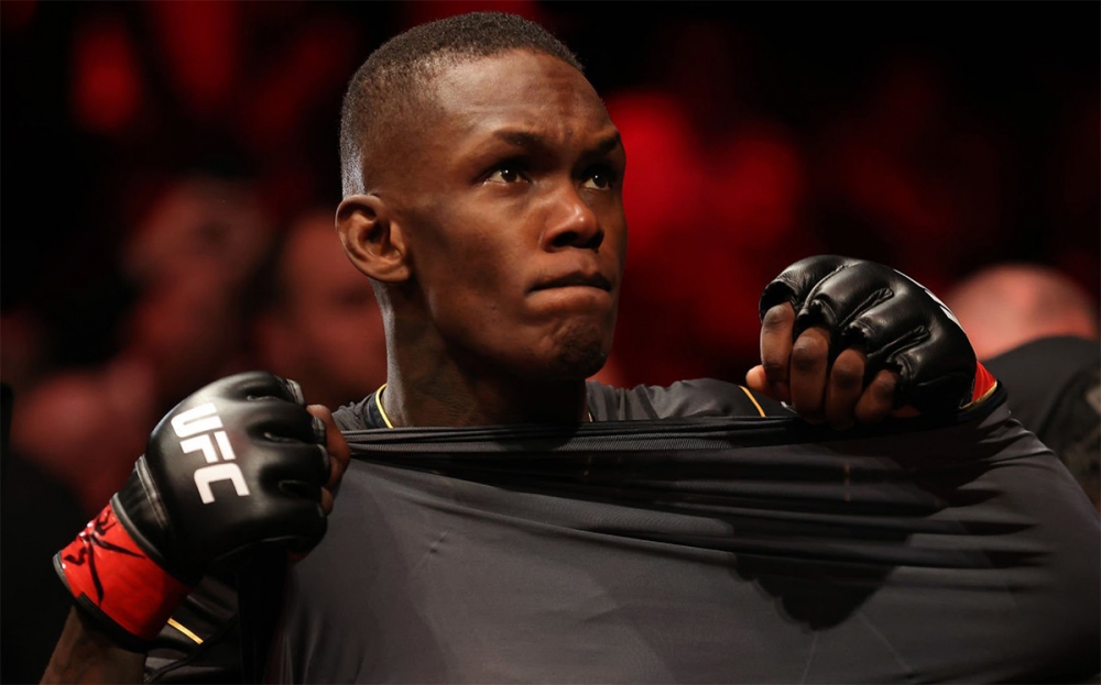 Israel Adesanya arrestado en el aeropuerto de Nueva York