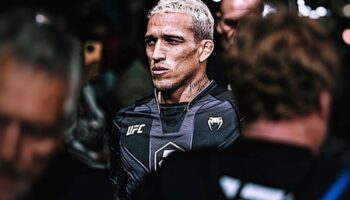 Charles Oliveira coach: