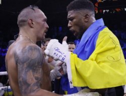 fury-or-usyk-joshua-told-who-he-will-root-for-jpg