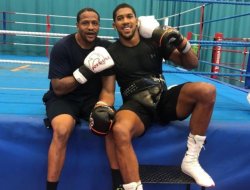 has-joshua-decided-on-a-new-coach-ex-sparring-in-shock-jpg
