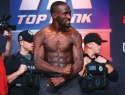 hes-not-on-my-level-crawford-explains-why-charlo-is-jpg