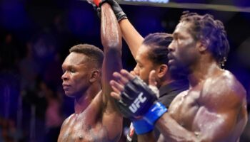 israel-adesanya-cried-backstage-after-heavily-criticized-ufc-276-win-jpg