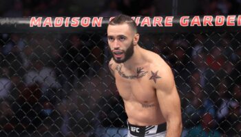 shane-burgos-is-injured-in-his-pfl-debut-against-marlon-jpg