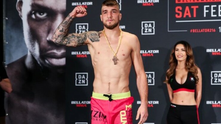 undefeated-bellator-champion-amosov-found-out-the-date-of-the-jpg