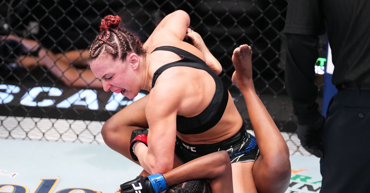 vanessa-demopoulos-concussion-from-pole-dancing-worse-than-any-mma-jpg