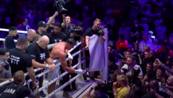 video-john-fury-rips-off-t-shirt-tommy-fury-rages-after-png