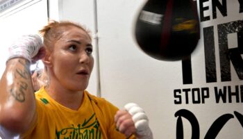 cris-cyborg-intends-to-negotiate-with-scott-coker-after-boxing-jpg