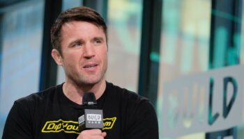 four-seasons-hotel-chael-sonnen-was-sued-for-allegedly-hitting-jpg