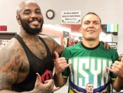 he-always-finds-a-way-to-win-usyk-fury-fight-through-png