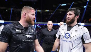 jiri-prochazka-is-confident-magomed-ankalev-100-percentage-will-beat-jpg