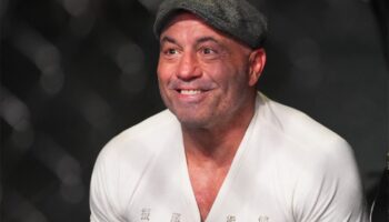 Joe Rogan joked about the Russians before the fight between Ankalaev and Blachowicz
