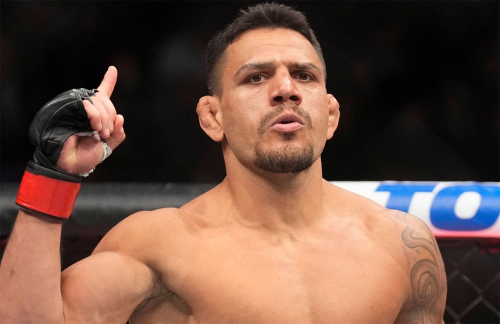 Rafael dos Anjos ready to fight Islam Makhachev at welterweight