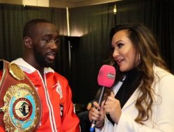 ready-for-anything-crawford-after-an-early-victory-at-avanesyan-jpg