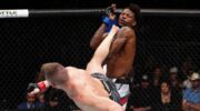 stephen-thompson-smart-call-for-kevin-hollands-corner-to-throw-jpg