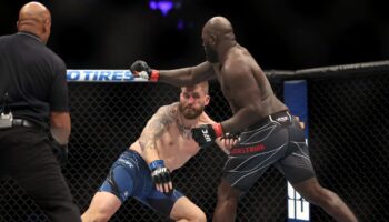 ufc-282-video-jairzinho-rozenstruik-runs-through-chris-daukaus-for-jpg