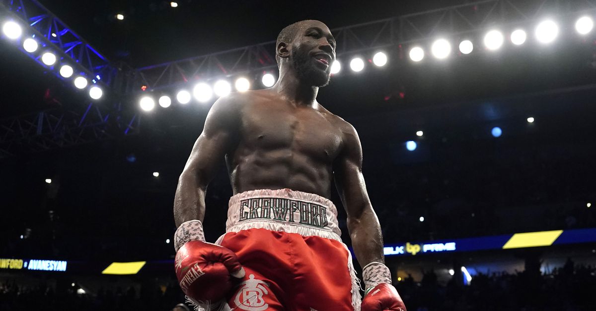 video-terence-crawford-knocks-out-david-avanesyan-with-monster-right-jpg