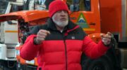 Alexander Emelianenko wanders in a strange state through the streets of Moscow