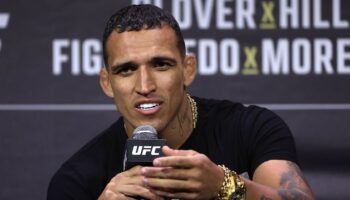 charles-oliveira-targets-islam-makhachev-rematch-in-late-2023-i-jpg