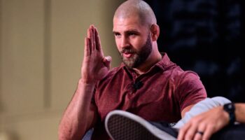 jiri-prochazka-targeting-summer-return-from-shoulder-injury-its-getting-jpg