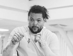 joe-joyce-vs-chinese-giant-in-april-there-is-a-jpg