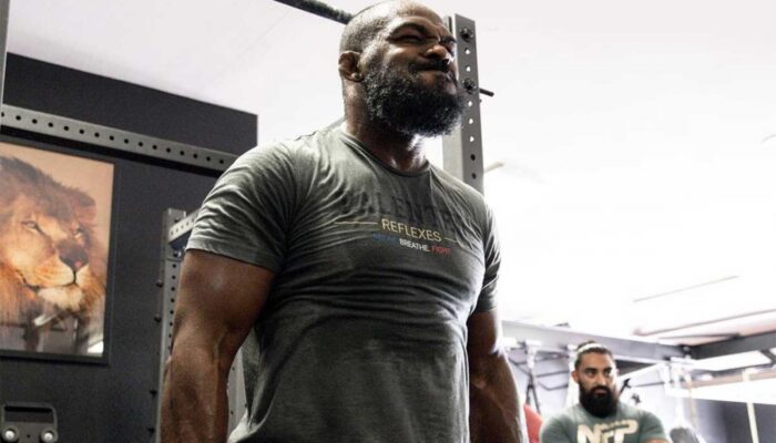 Jon Jones prepares a surprise for Cyril Gan