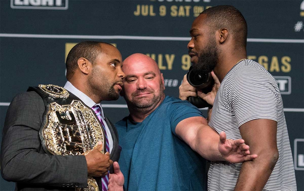 Jon Jones puts an end to the conflict with Daniel Cormier