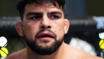 Kelvin Gastelum made a statement after the cancellation of the fight with Nassurdin Imavov