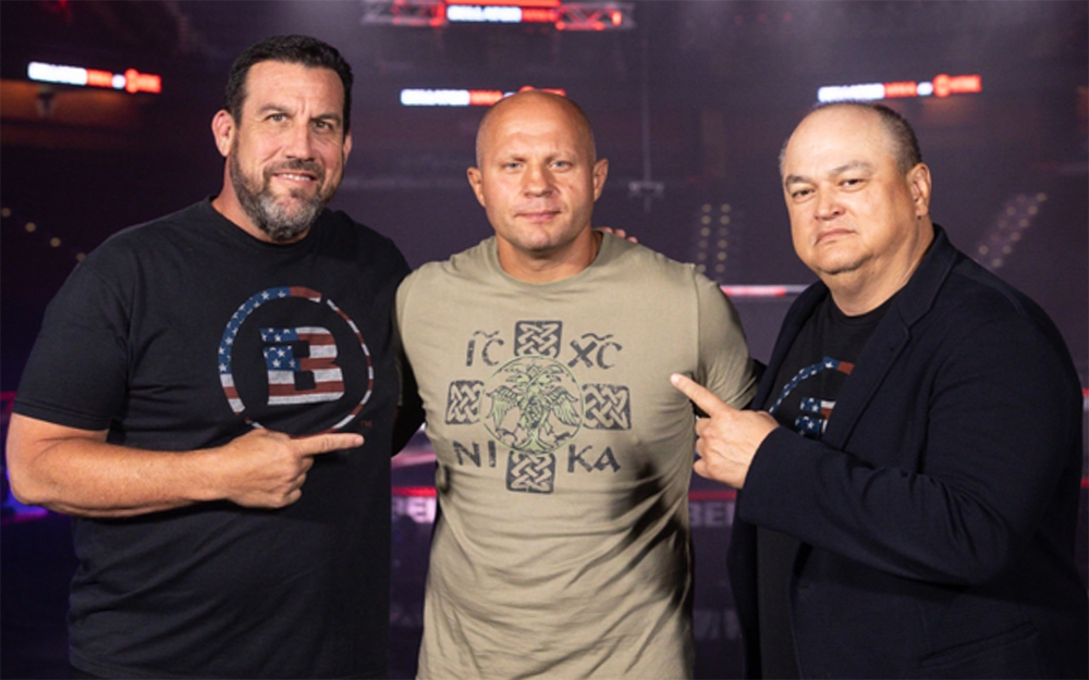 John McCarthy negou as palavras do presidente do UFC com o exemplo de Fedor Emelianenko