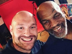 mike-tyson-and-tyson-fury-together-a-veteran-waved-a-jpg