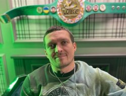 usyk-on-fury-he-cries-when-he-watches-movies-about-png