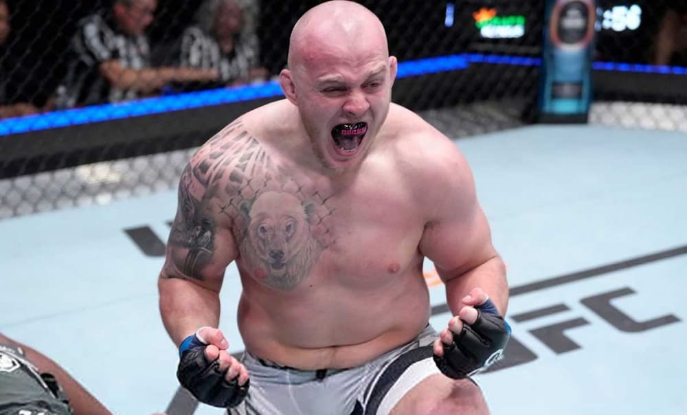 Polar Bear går inn i topp ti UFC-tungvektere