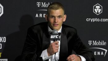 ian-garry-details-running-into-hero-conor-mcgregor-backstage-after-jpg