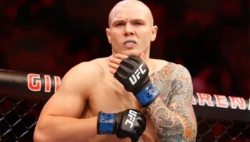 UFC fighter Marvin Vettori drops professional boxer in fight