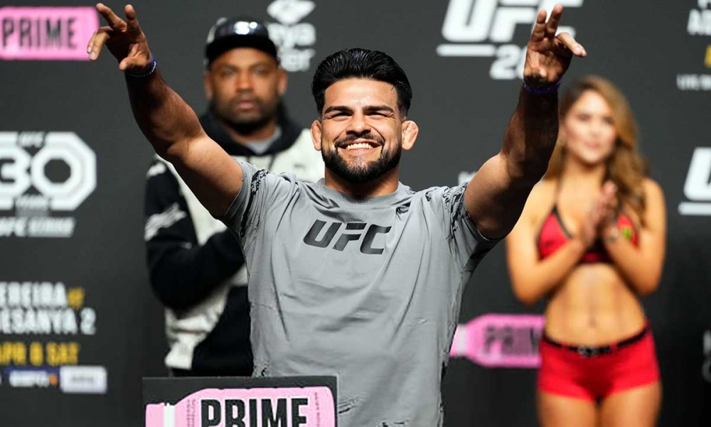 Kelvin Gastelum regresa al peso welter