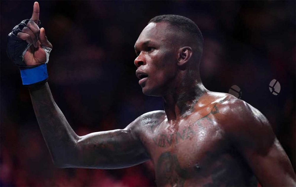 Israel Adesanya nombrado rival potencial