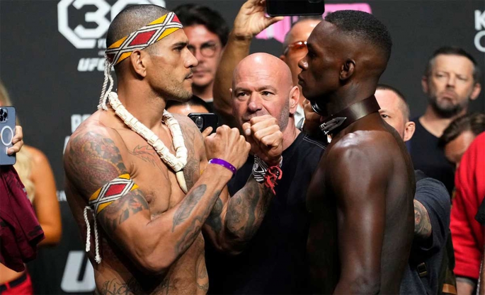 Israel Adesanya sospecha que Alex Pereira rompió las reglas