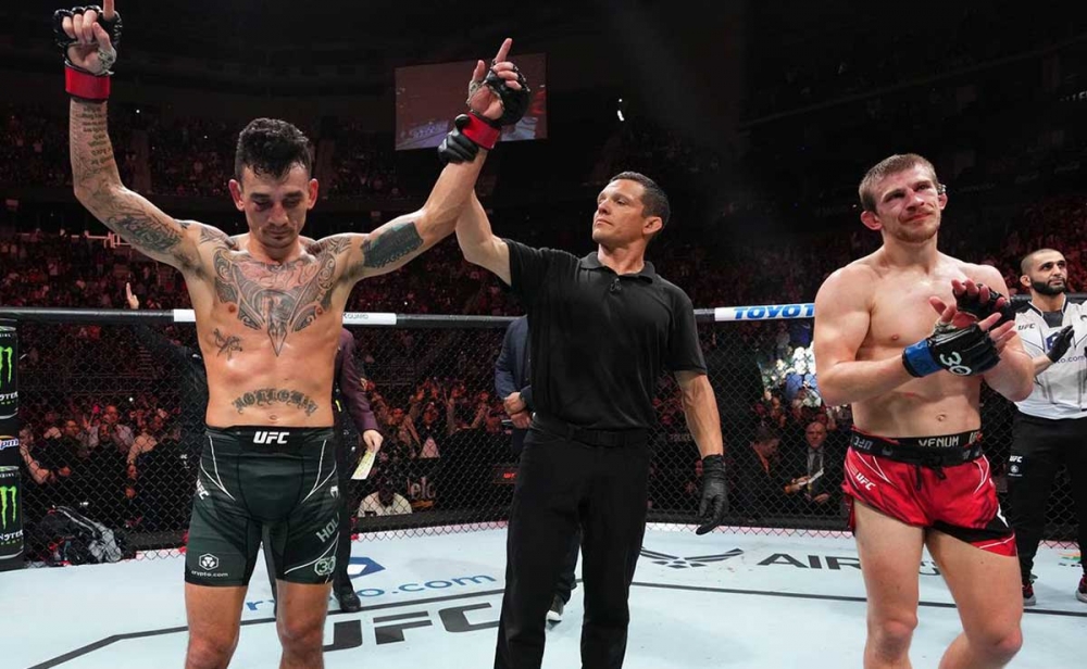 Resultados de UFC en ESPN 44: Holloway derrotó a Allen