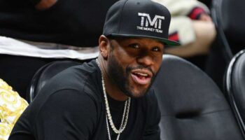 Floyd Mayweather will fight with the grandson of the legendary gangster