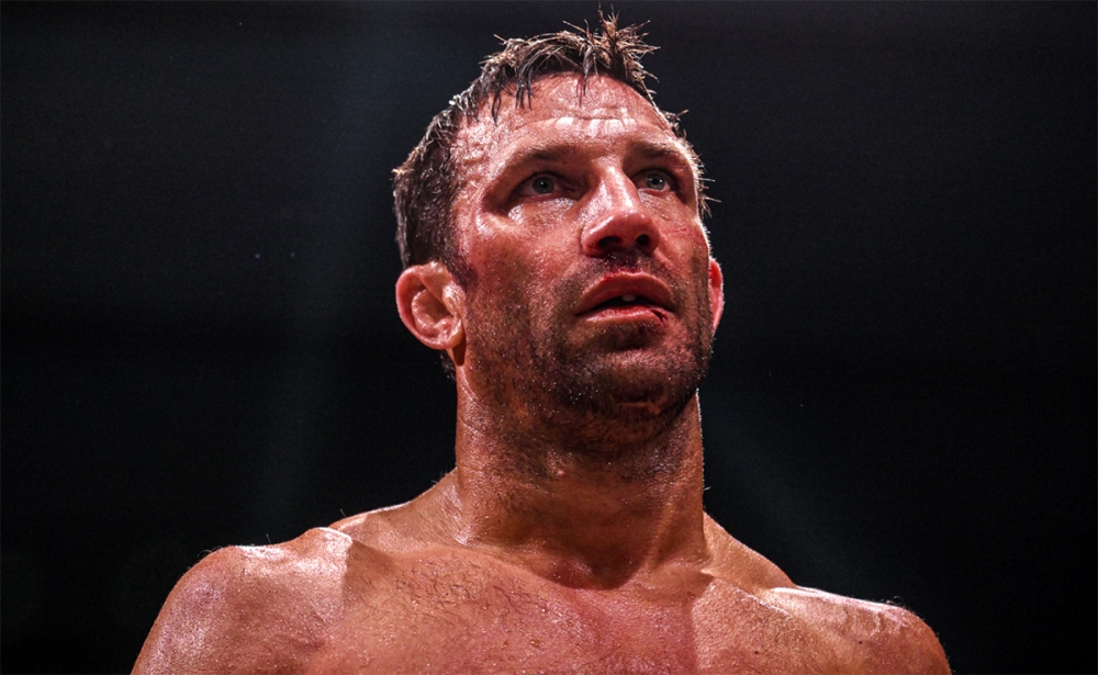 Named the reason for the refusal of Luke Rockhold to continue the fight with Mike Perry