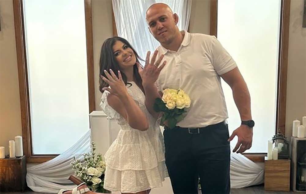 A russa Marina Mokhnatkina se casou com o peso pesado do UFC Sergey Spivak